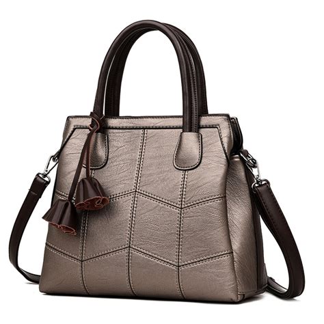 women designer handbag